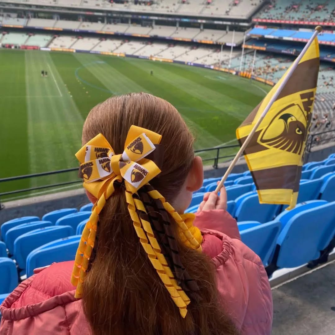 Footy Bow Korker Clip - Yellow Gold & Brown